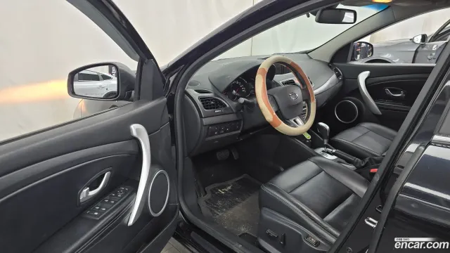 Renault SM3