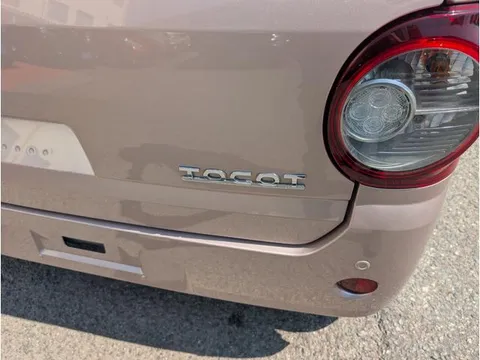 Daihatsu Mira Tocot