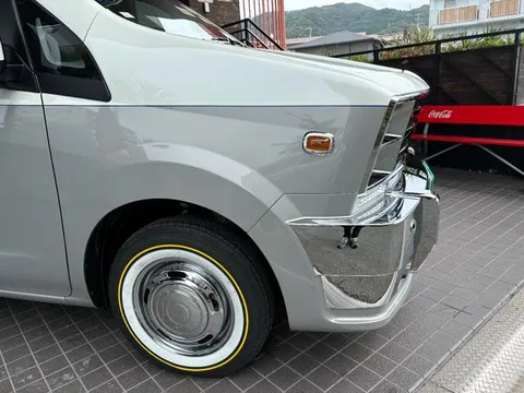 Nissan Vanette