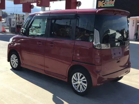 Suzuki Spacia