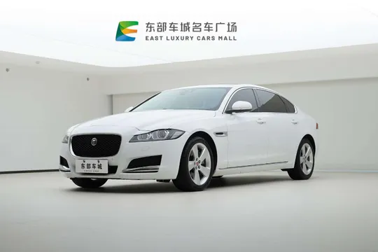 Jaguar XFL