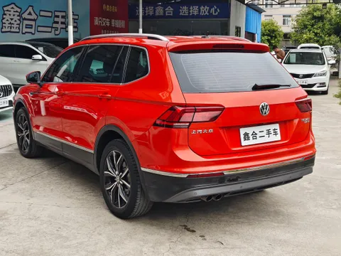 Volkswagen Tiguan L