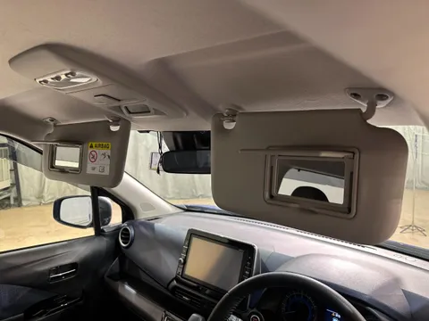 Mitsubishi eK X
