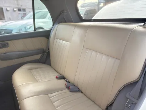 Mitsuoka Viewt