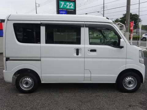 Nissan Clipper