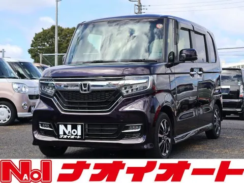 Honda N-BOX Custom