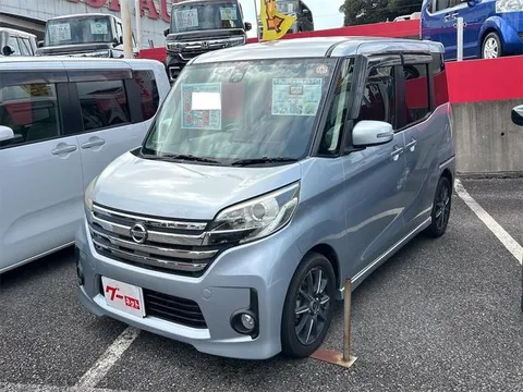 Nissan Dayz Roox