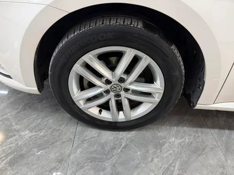 Volkswagen Gran Lavida