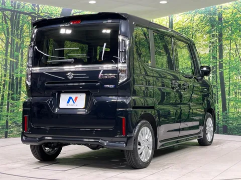 Suzuki Spacia Custom