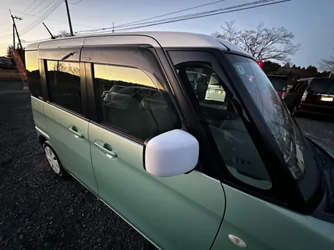 Suzuki Spacia