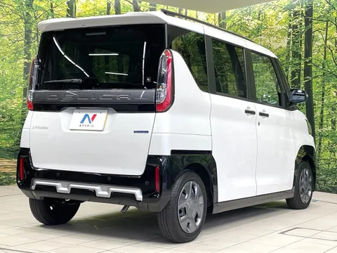 Mitsubishi Delica Mini