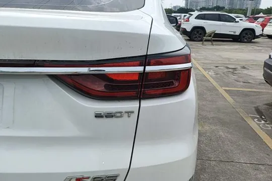 Changan CS85