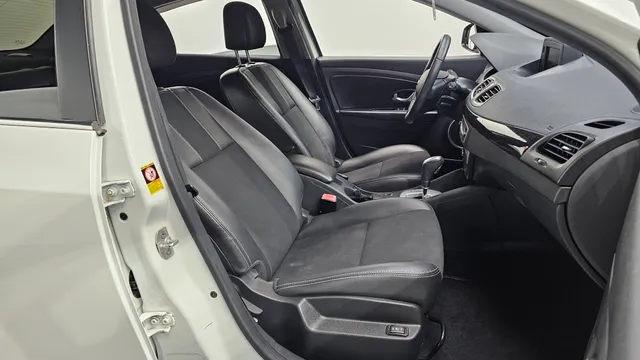 Renault SM3