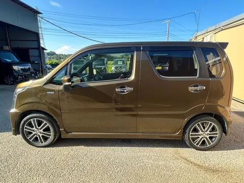 Suzuki Wagon R Stingray