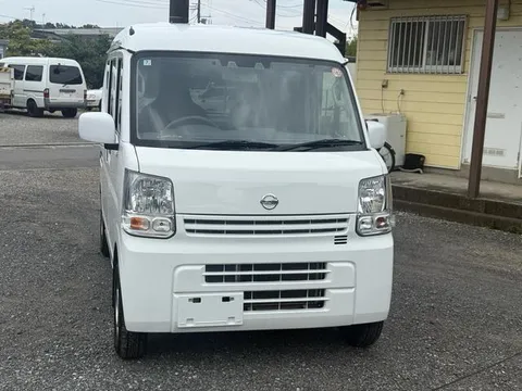 Nissan Clipper
