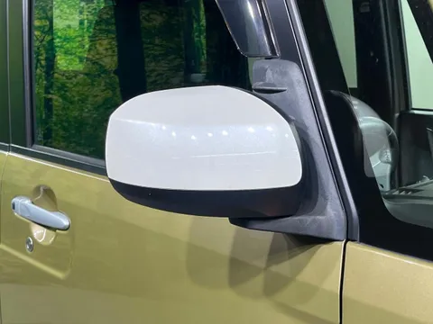 Toyota Pixis Mega