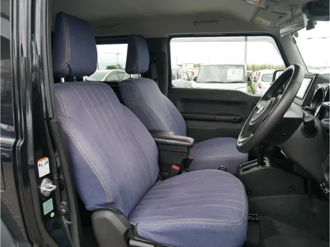 Suzuki Jimny Sierra