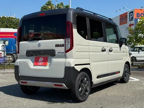 Suzuki Spacia Gear