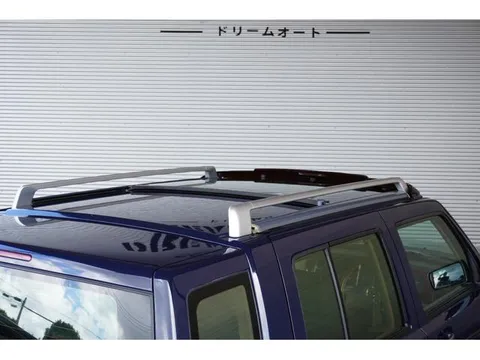 Nissan Rasheen