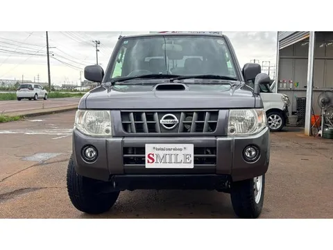 Nissan KIX