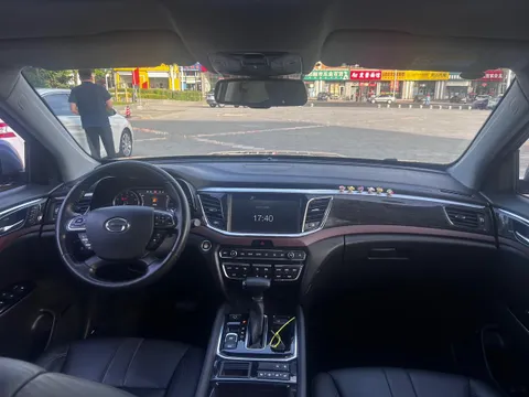Gac GS8