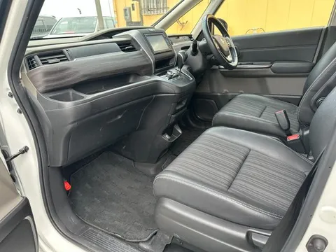 Honda Freed Plus