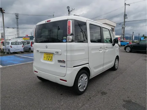 Suzuki Spacia