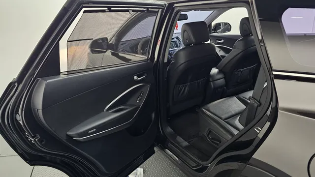 Hyundai Grand Santa Fe (Maxcruz)