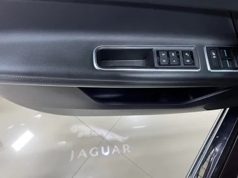 Jaguar XFL