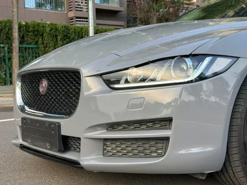 Jaguar XEL
