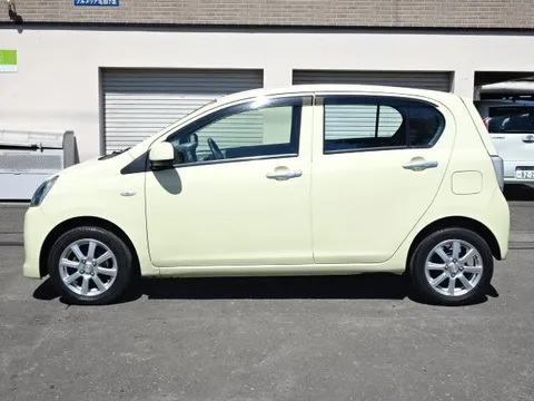 Toyota Pixis Epoch