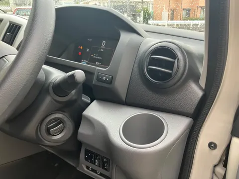 Nissan Vanette