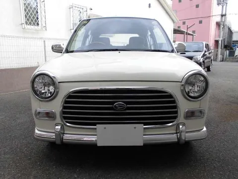 Daihatsu Mira Gino