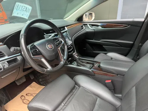 Cadillac XTS