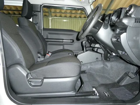 Suzuki Jimny Sierra