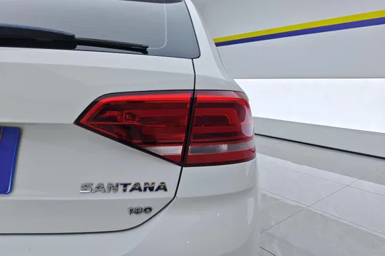 Volkswagen Santana