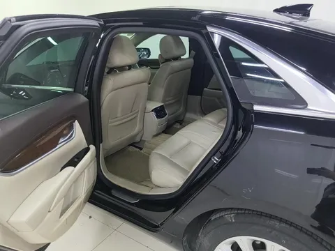 Cadillac XTS