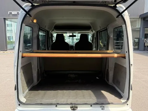 Mitsubishi Minicab Van