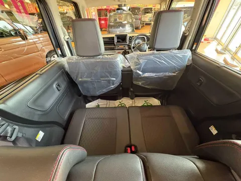 Suzuki Spacia Custom