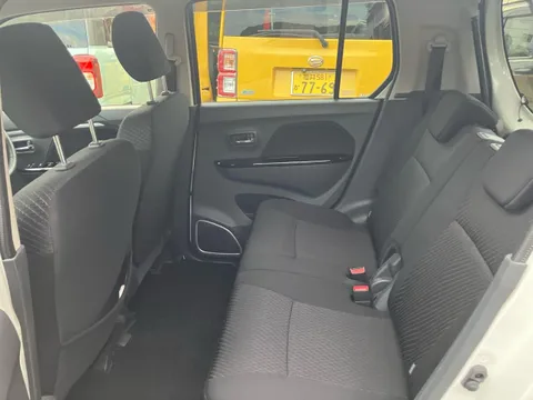 Suzuki Wagon R Stingray