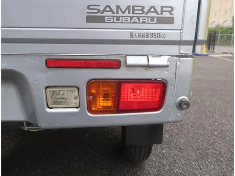 Subaru Sambar Truck