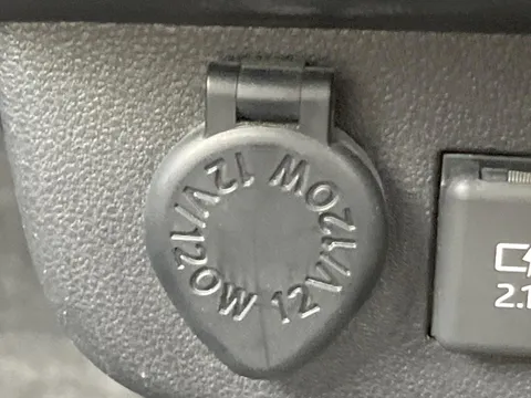 Daihatsu Mira Tocot