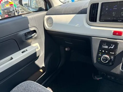 Daihatsu Mira Tocot