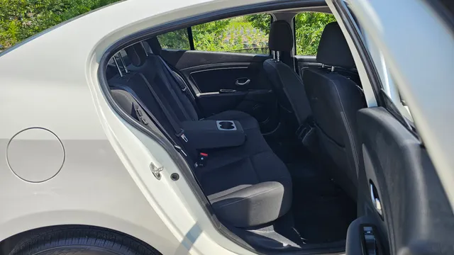 Renault SM3