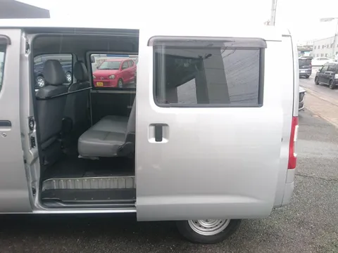 Toyota TownAce Van