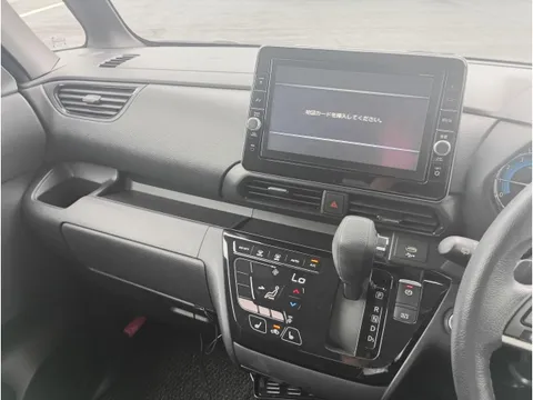 Mitsubishi eK X Space
