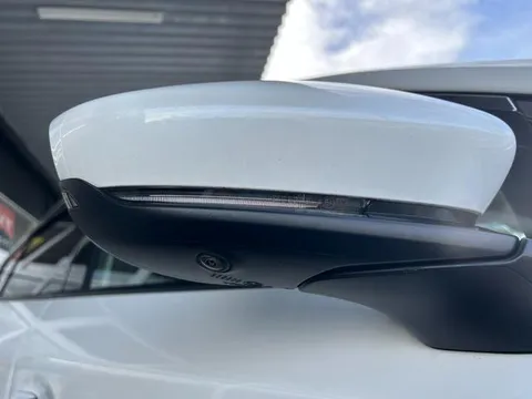Mazda MAZDA3 Sedan
