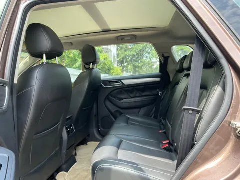 Roewe RX5