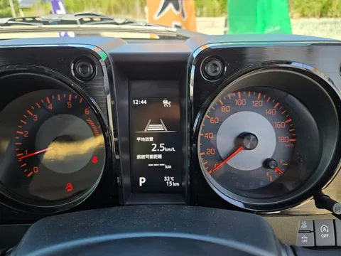 Suzuki Jimny Nomade