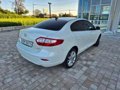 Renault SM3